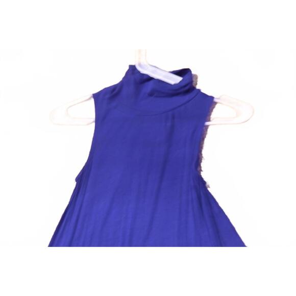 Sleeveless Blue High Neck Dress - Picture 6 of 7